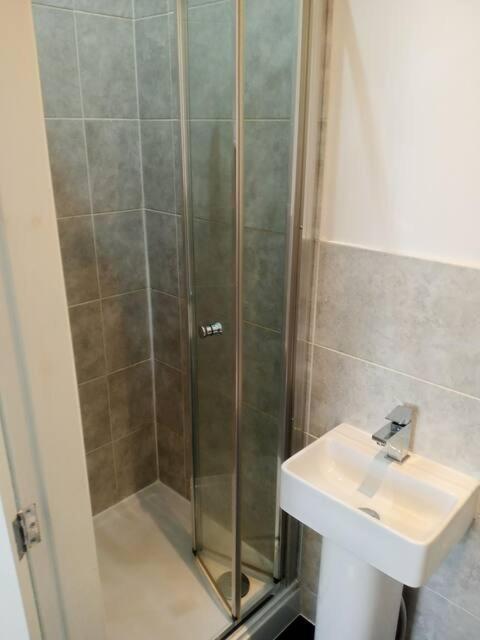 Ensuite Double-Bed Бёрнли Экстерьер фото